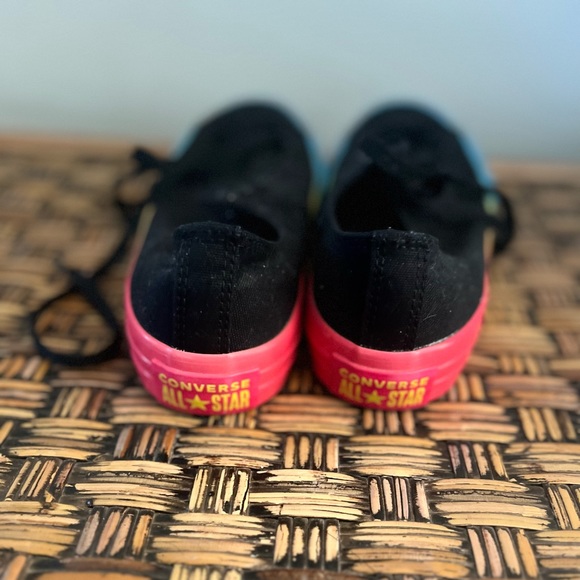 Multicolor Low Top Converse - Picture 4 of 4